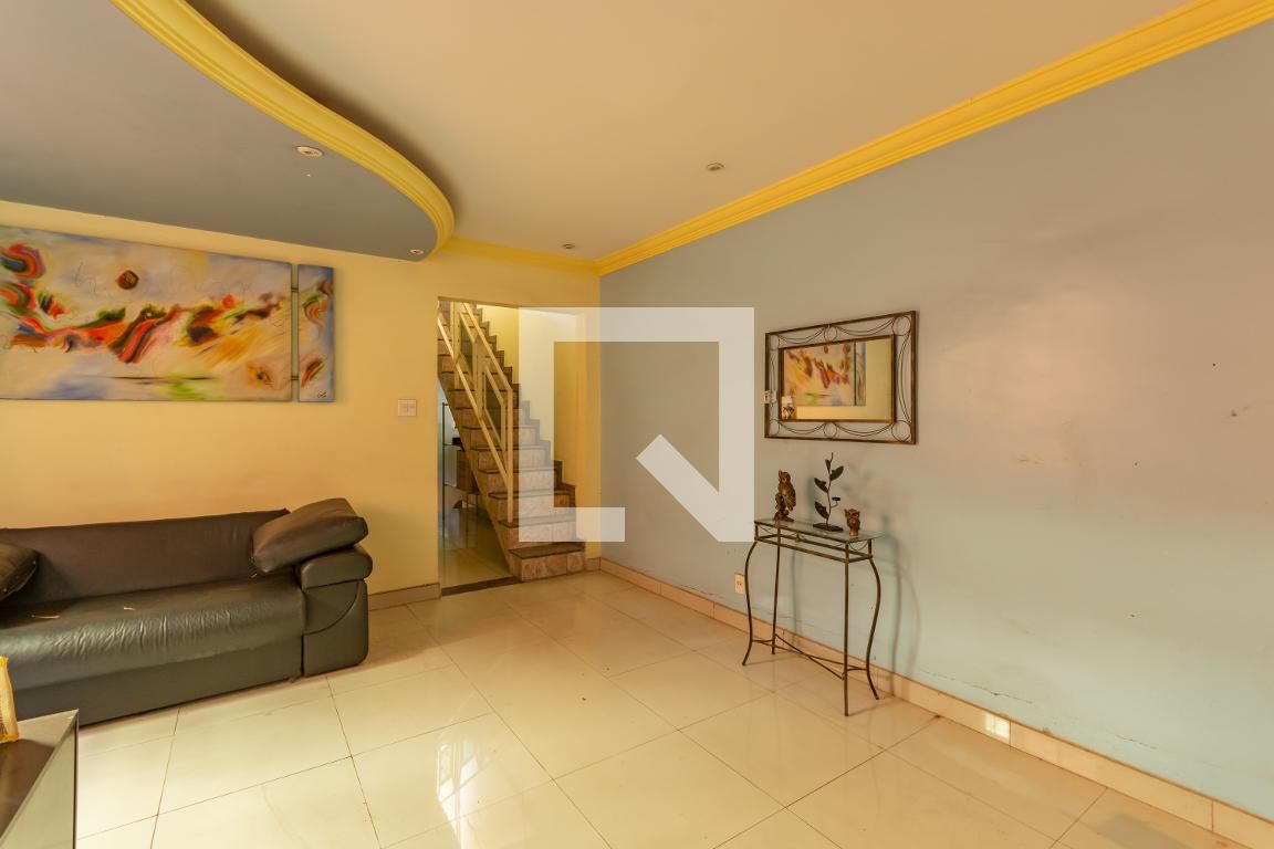 Casa com 2 quartos — São João Batista, Belo Horizonte