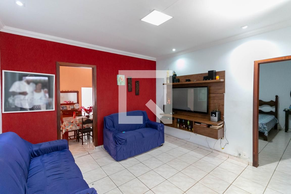 Casa com 4 quartos — Nova Gameleira, Belo Horizonte
