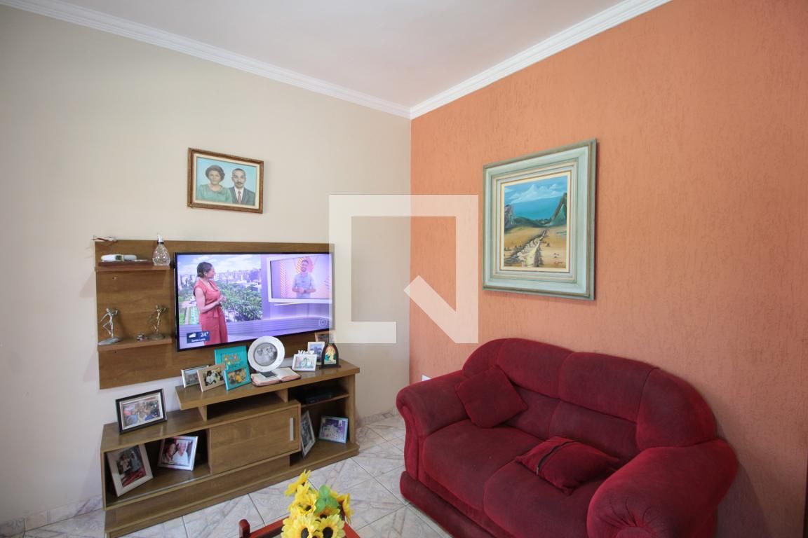 Casa com 3 quartos — Jardim Leblon, Belo Horizonte
