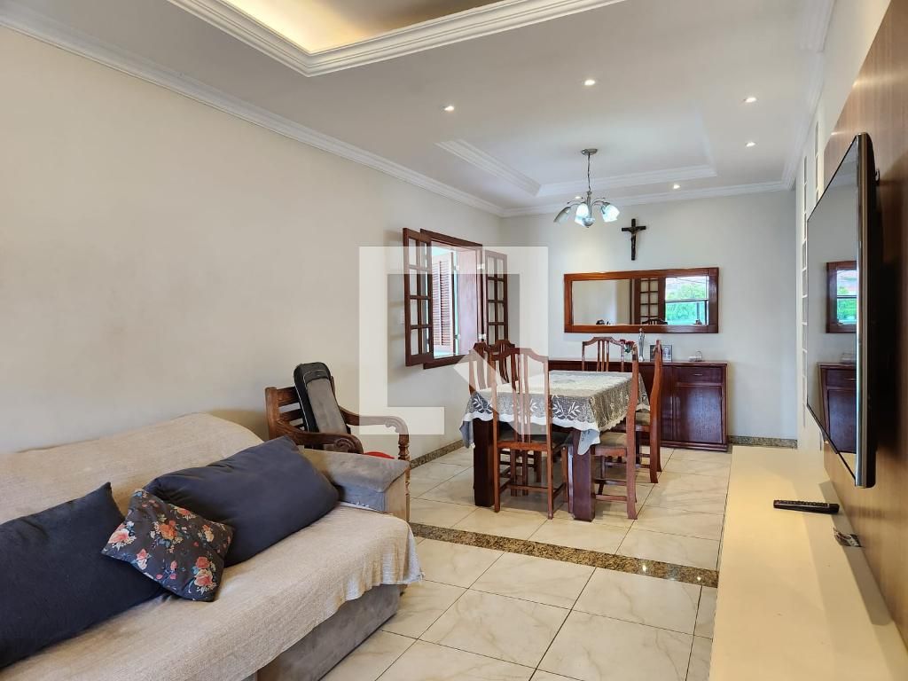 Casa com 5 quartos — Sagrada Família, Belo Horizonte