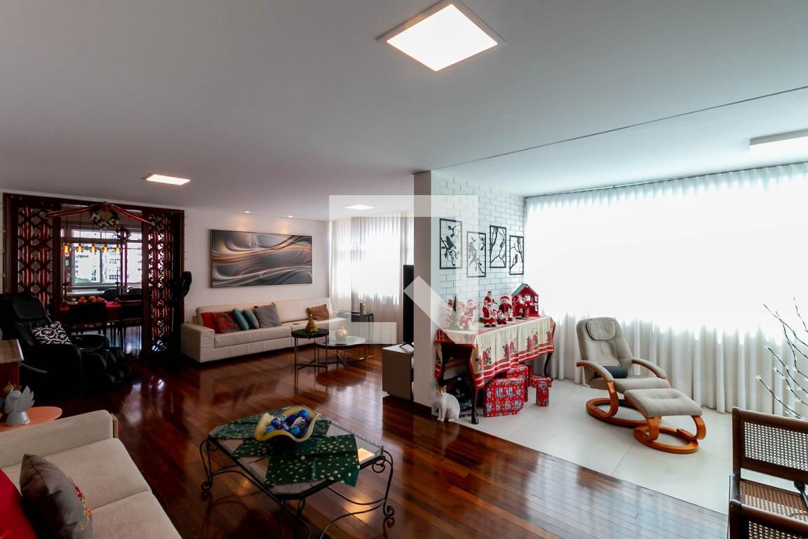 Apartamento com 5 quartos — Lourdes, Belo Horizonte