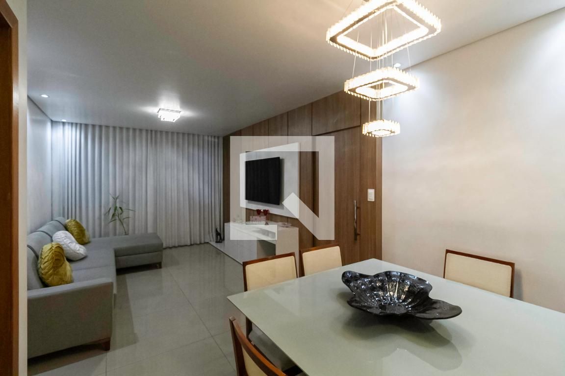 Apartamento com 3 quartos — Castelo, Belo Horizonte