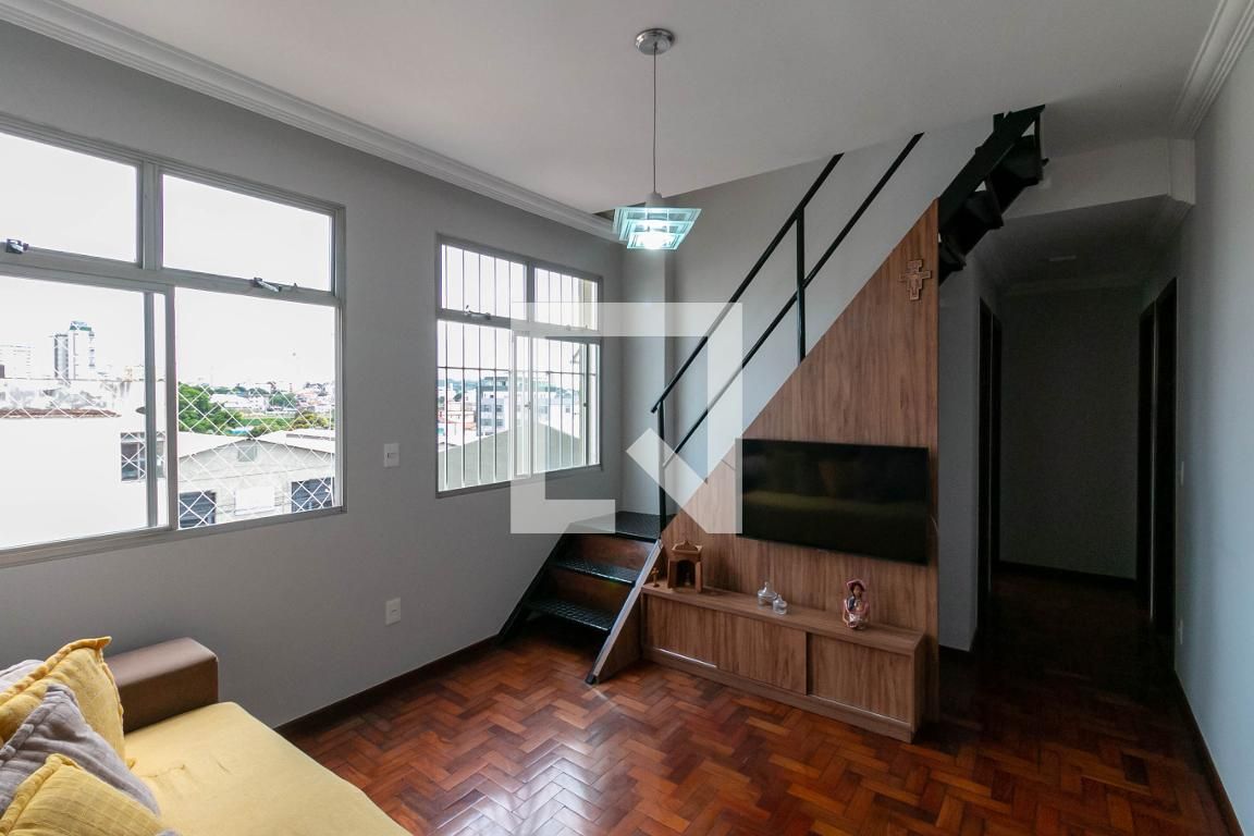 Apartamento com 3 quartos — Padre Eustáquio, Belo Horizonte