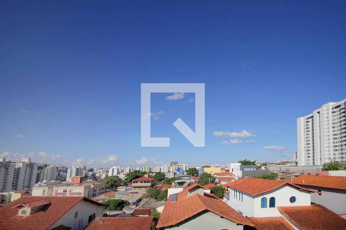Apartamento com 5 quartos — Ipiranga, Belo Horizonte