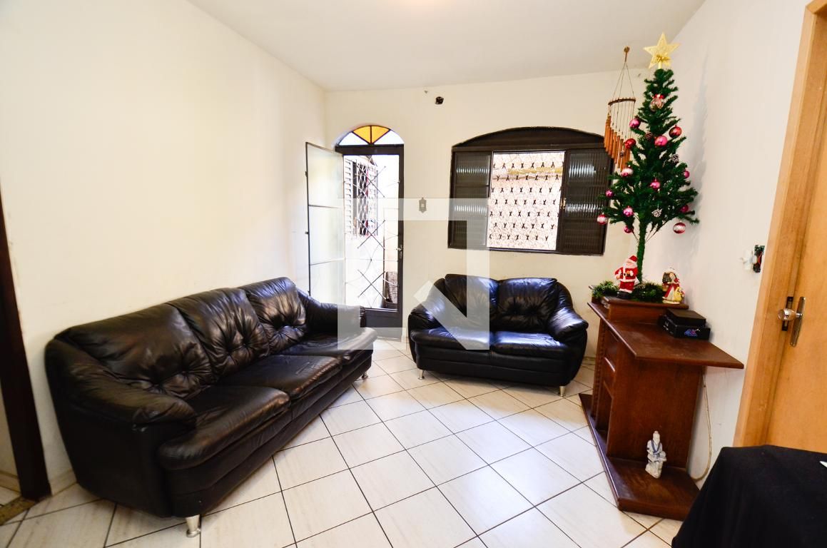 Casa com 4 quartos — Sagrada Família, Belo Horizonte