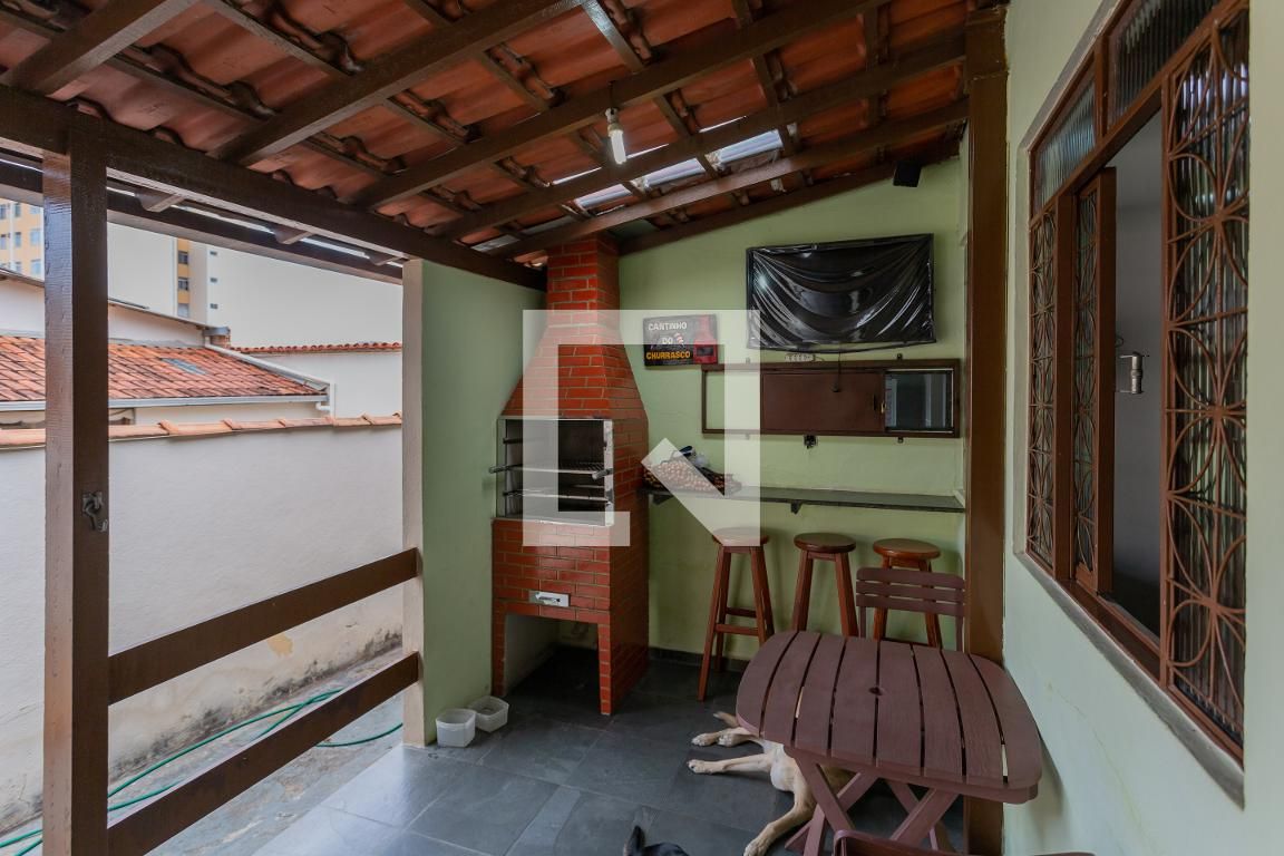 Casa com 2 quartos — Ipiranga, Belo Horizonte
