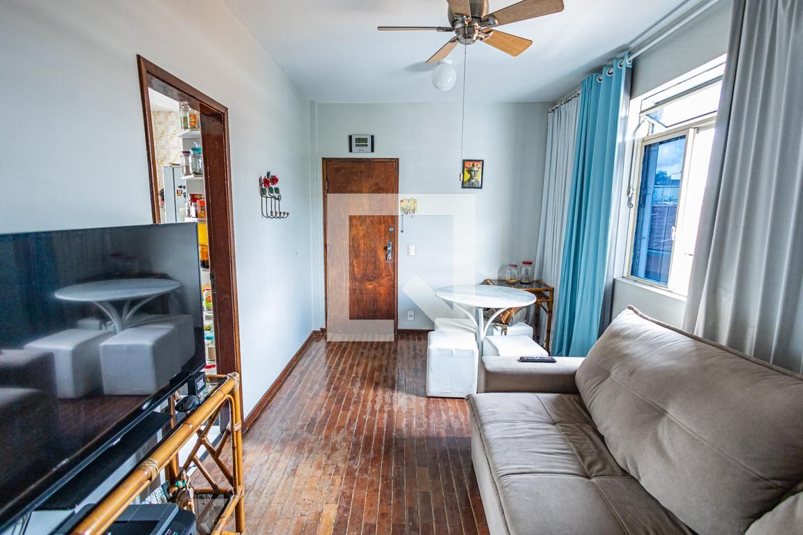 Apartamento com 3 quartos — Pampulha, Belo Horizonte