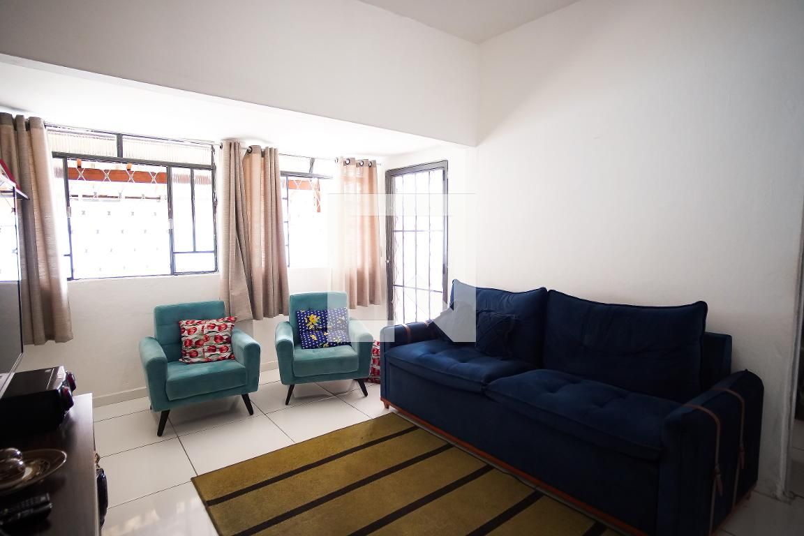 Casa com 3 quartos — Glória, Belo Horizonte
