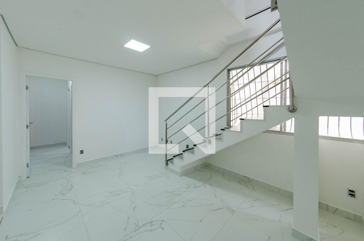 Apartamento com 3 quartos — Nova Granada, Belo Horizonte