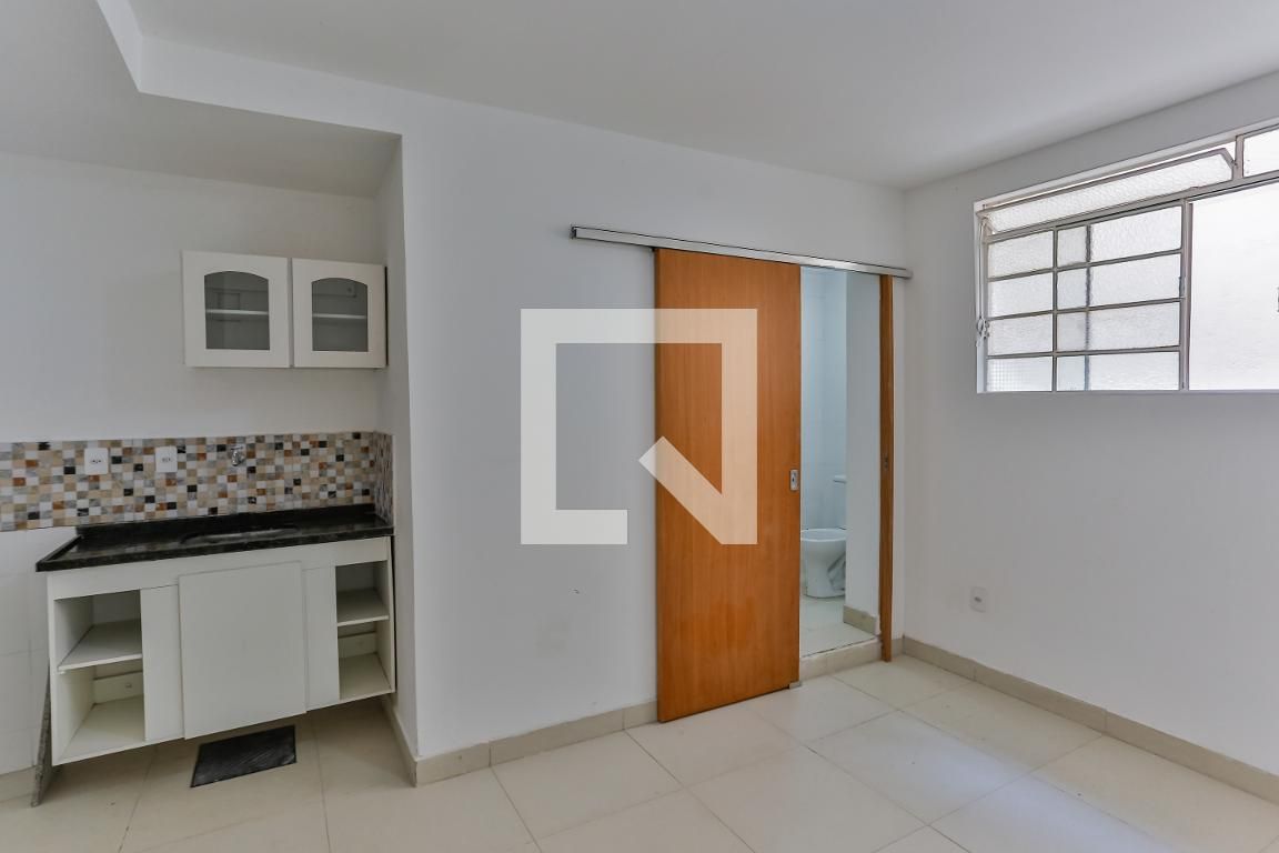Apartamento com 1 quarto — Carlos Prates, Belo Horizonte