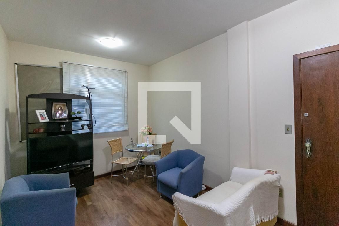Apartamento com 2 quartos — Sagrada Família, Belo Horizonte
