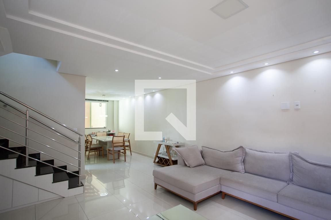 Casa com 3 quartos — Trevo, Belo Horizonte