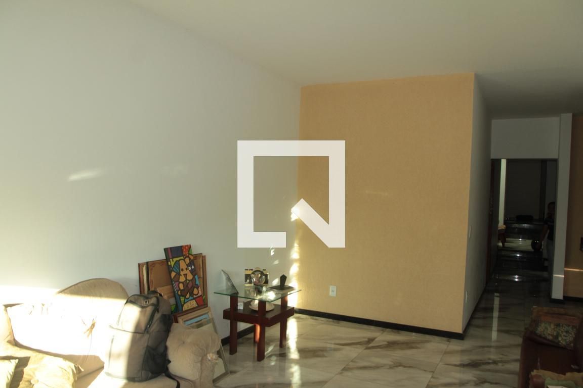 Casa com 6 quartos — Trevo, Belo Horizonte