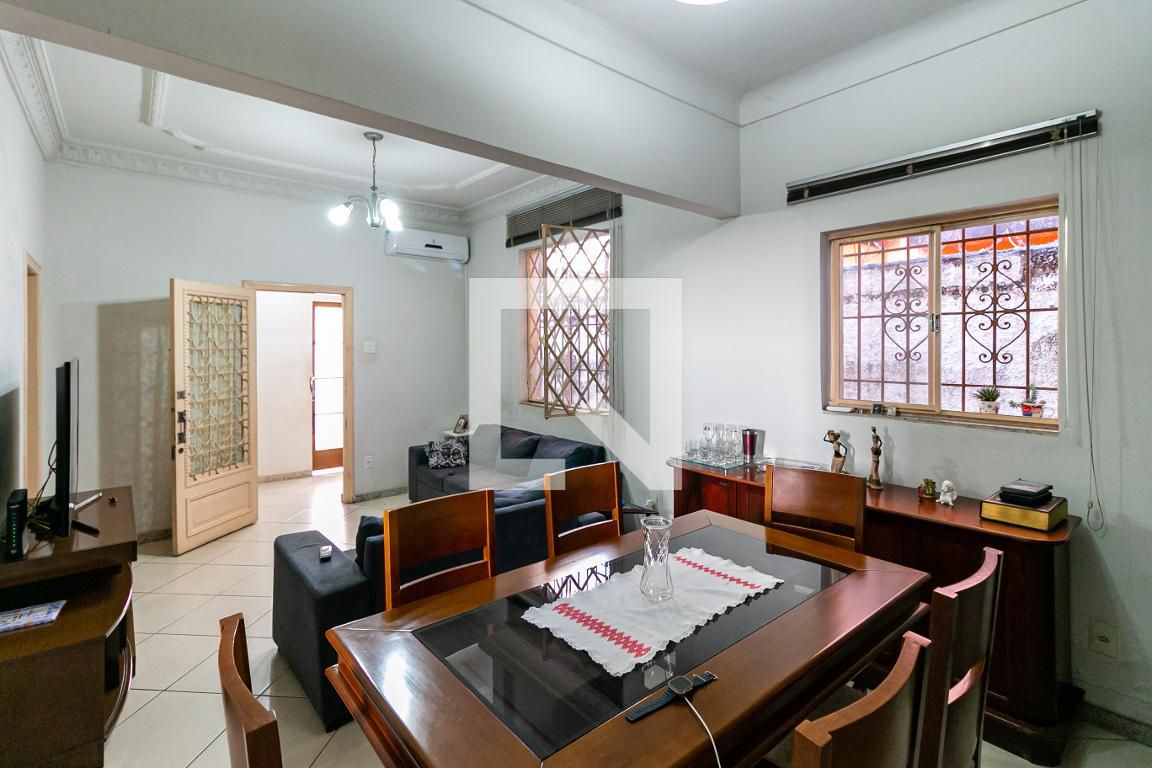 Casa com 3 quartos — Carlos Prates, Belo Horizonte