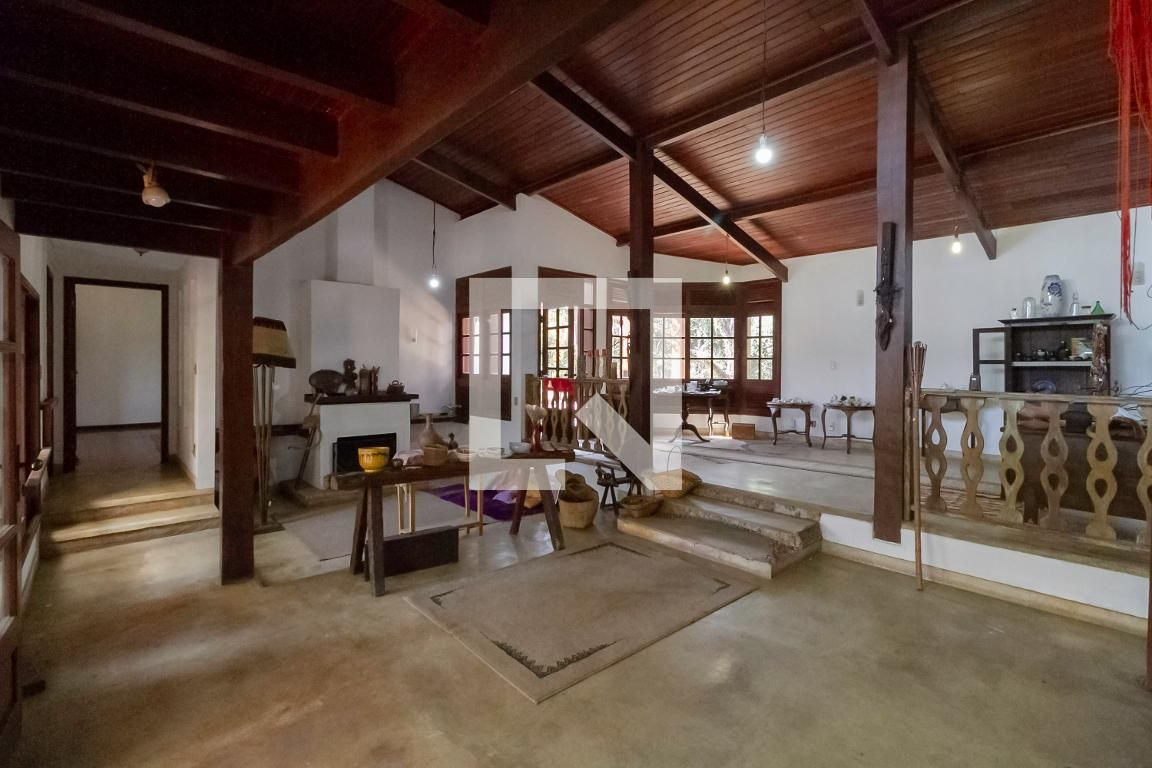 Casa com 3 quartos — Bandeirantes (pampulha), Belo Horizonte