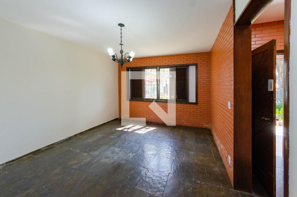 Casa com 4 quartos — São Bento, Belo Horizonte