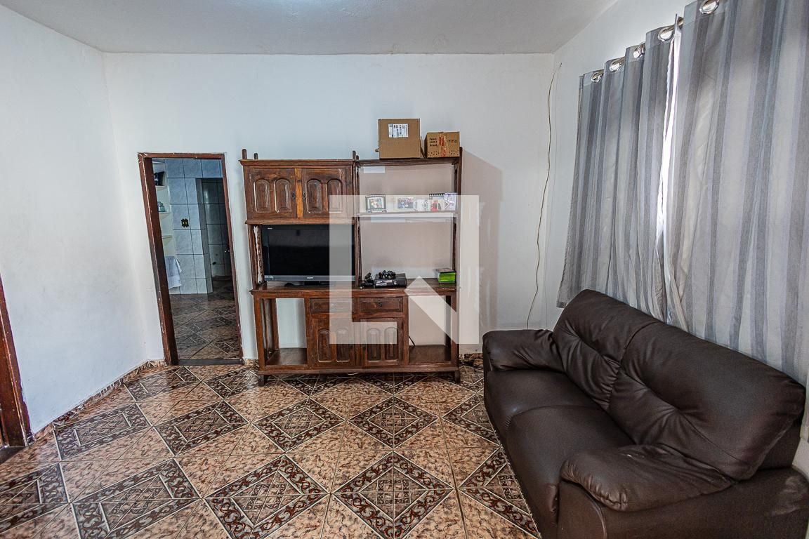 Casa com 6 quartos — Guarani, Belo Horizonte
