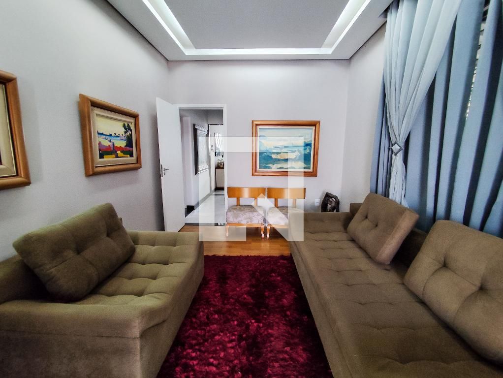 Casa com 3 quartos — Carlos Prates, Belo Horizonte
