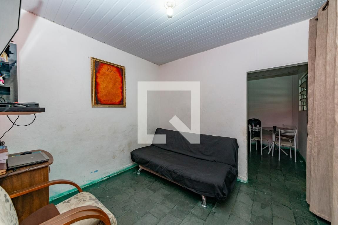 Casa com 2 quartos — Nova Esperança, Belo Horizonte