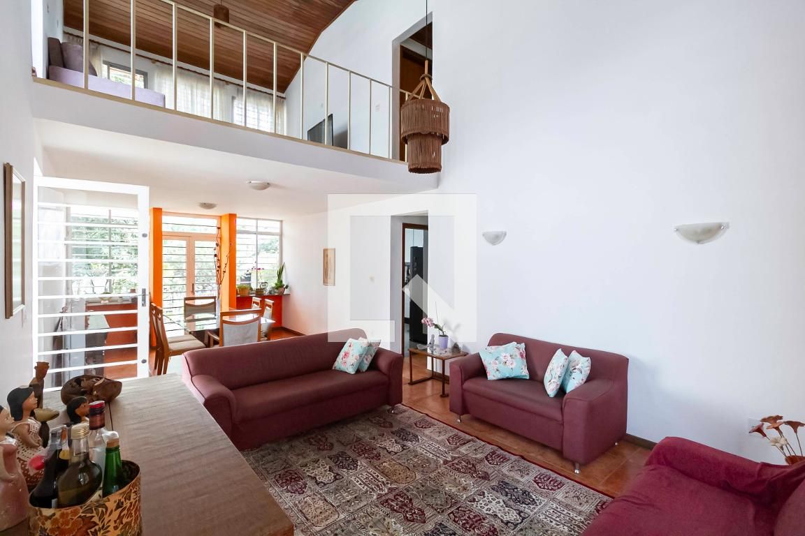 Casa com 4 quartos — Bandeirantes (pampulha), Belo Horizonte