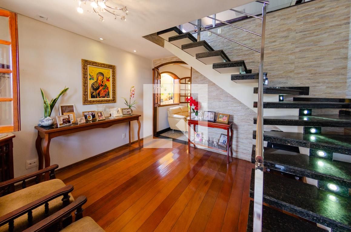 Casa com 7 quartos — Havaí, Belo Horizonte