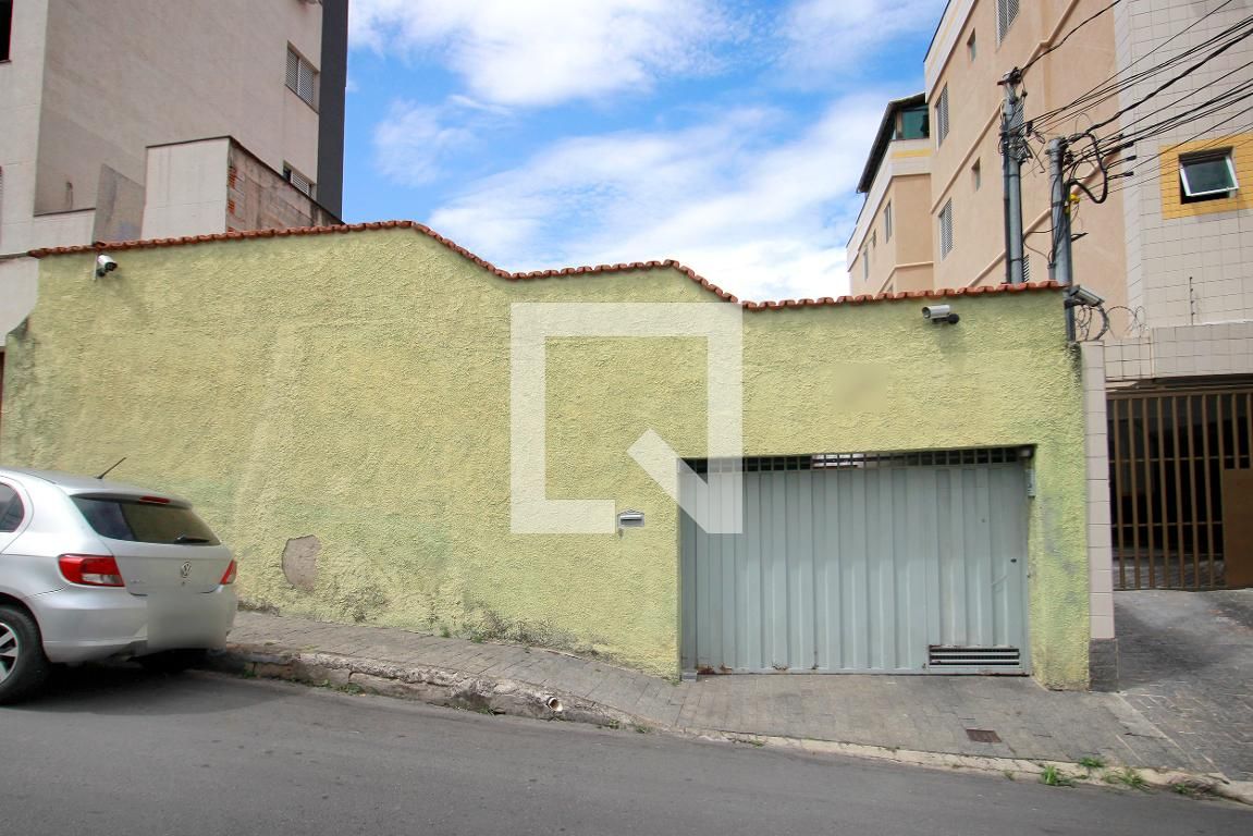 Casa com 5 quartos — Ipiranga, Belo Horizonte