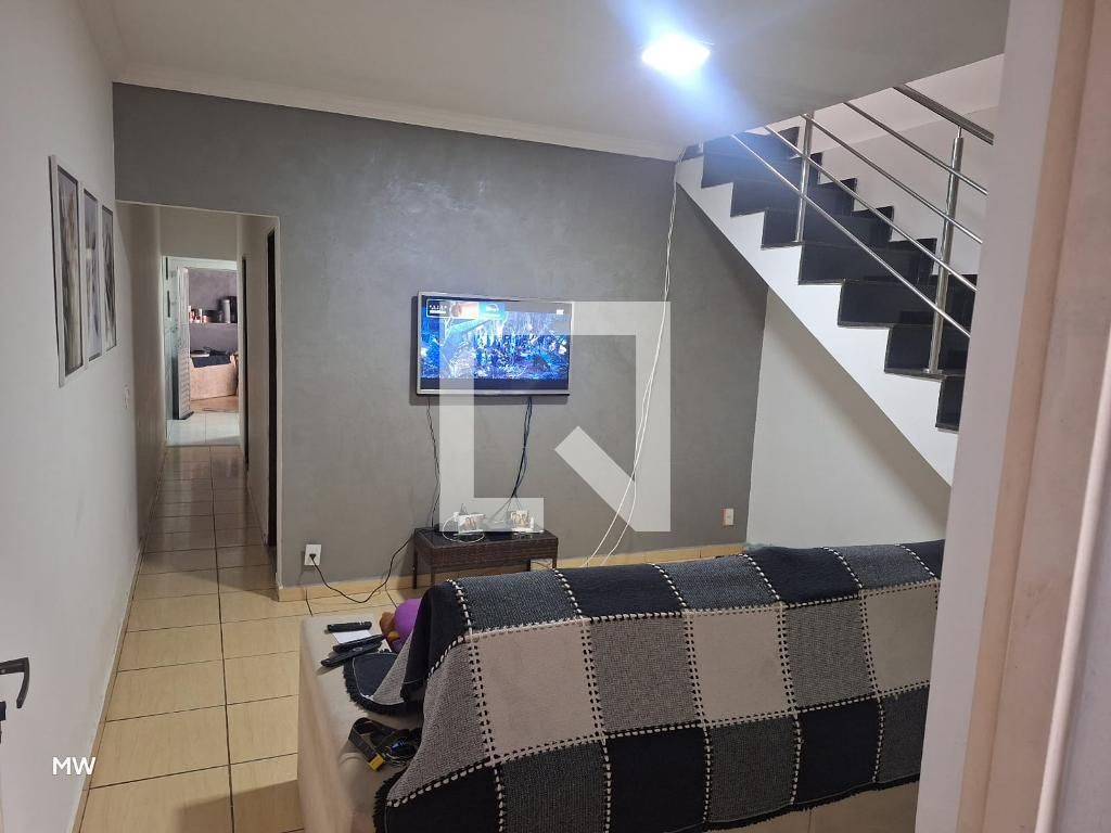 Casa com 3 quartos — São João Batista, Belo Horizonte