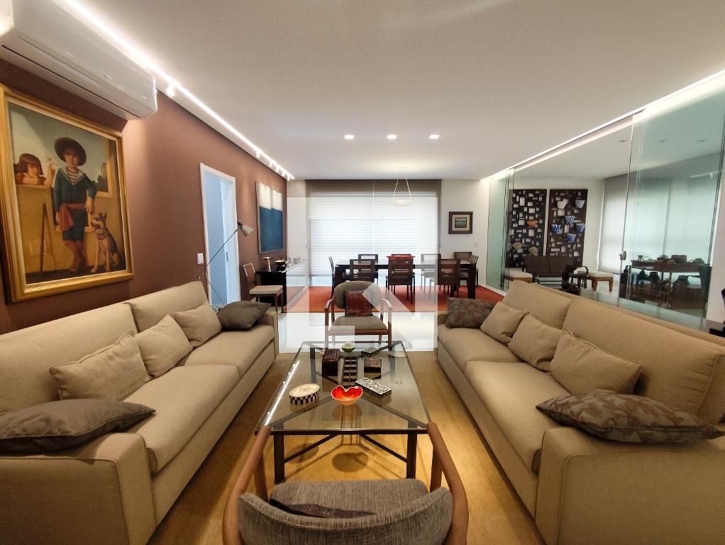 Apartamento com 4 quartos — Funcionários, Belo Horizonte