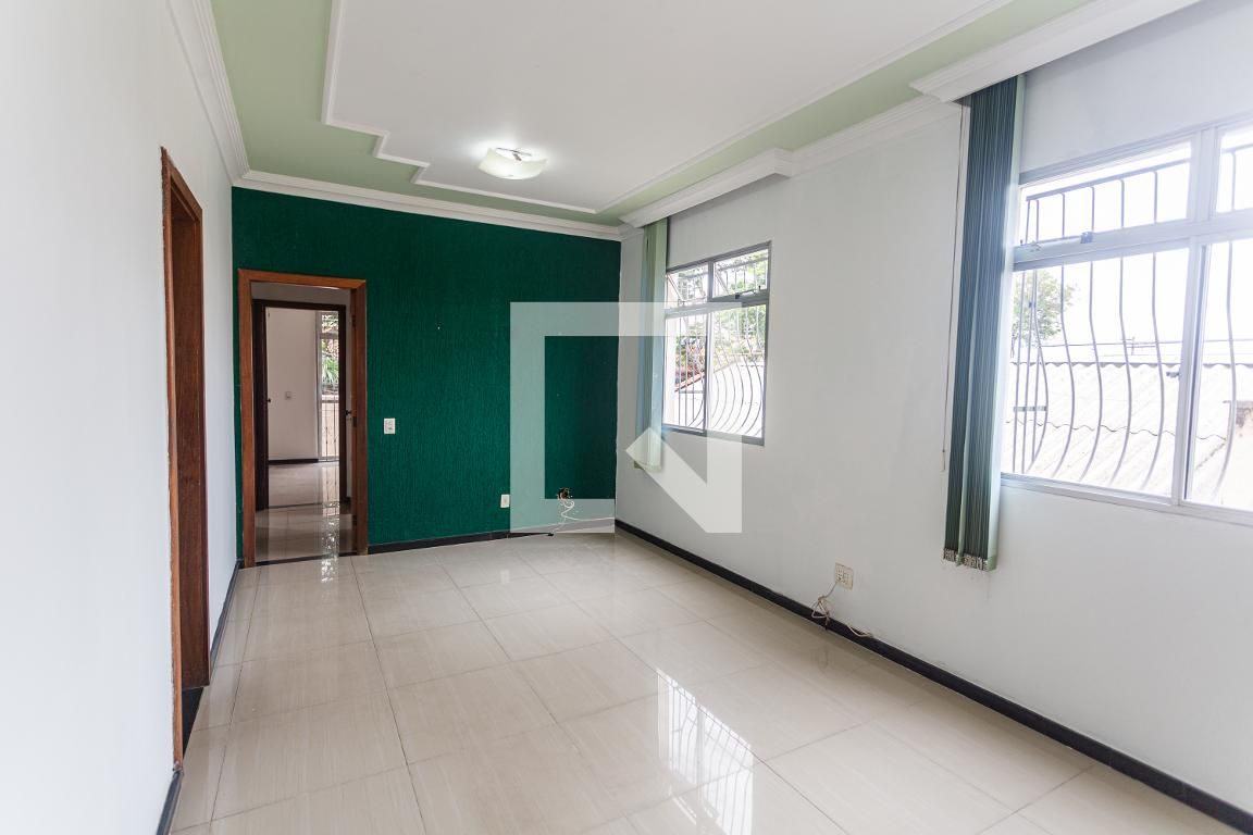 Apartamento com 3 quartos — Sagrada Família, Belo Horizonte