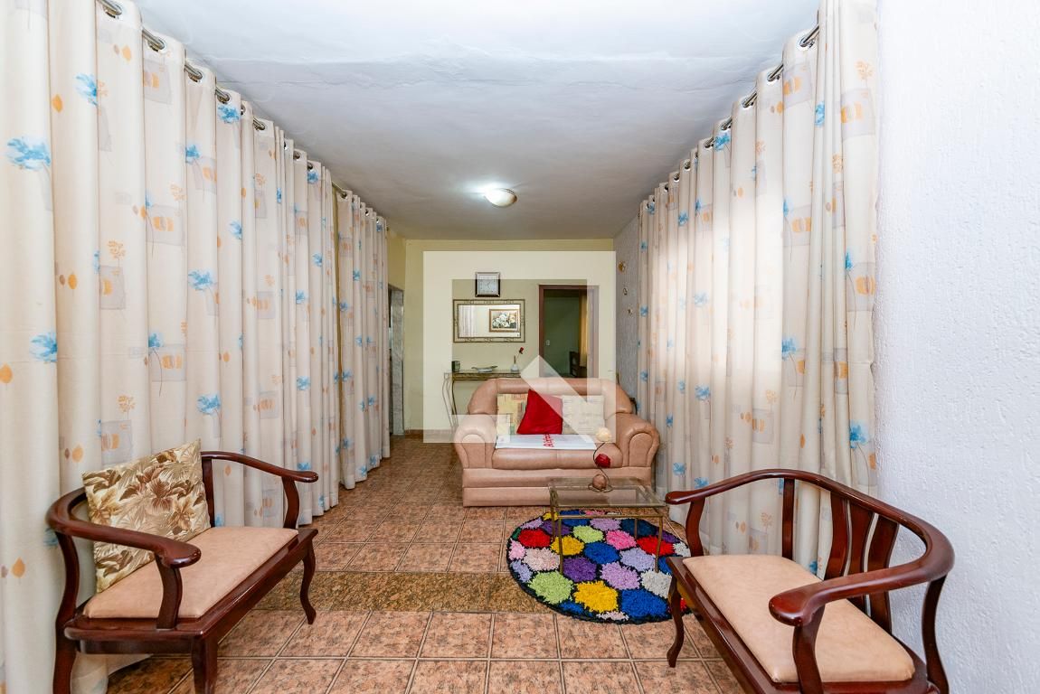 Casa com 6 quartos — Estrela do Oriente, Belo Horizonte