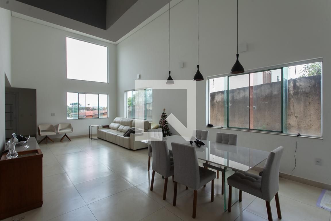 Casa com 3 quartos — Garças, Belo Horizonte