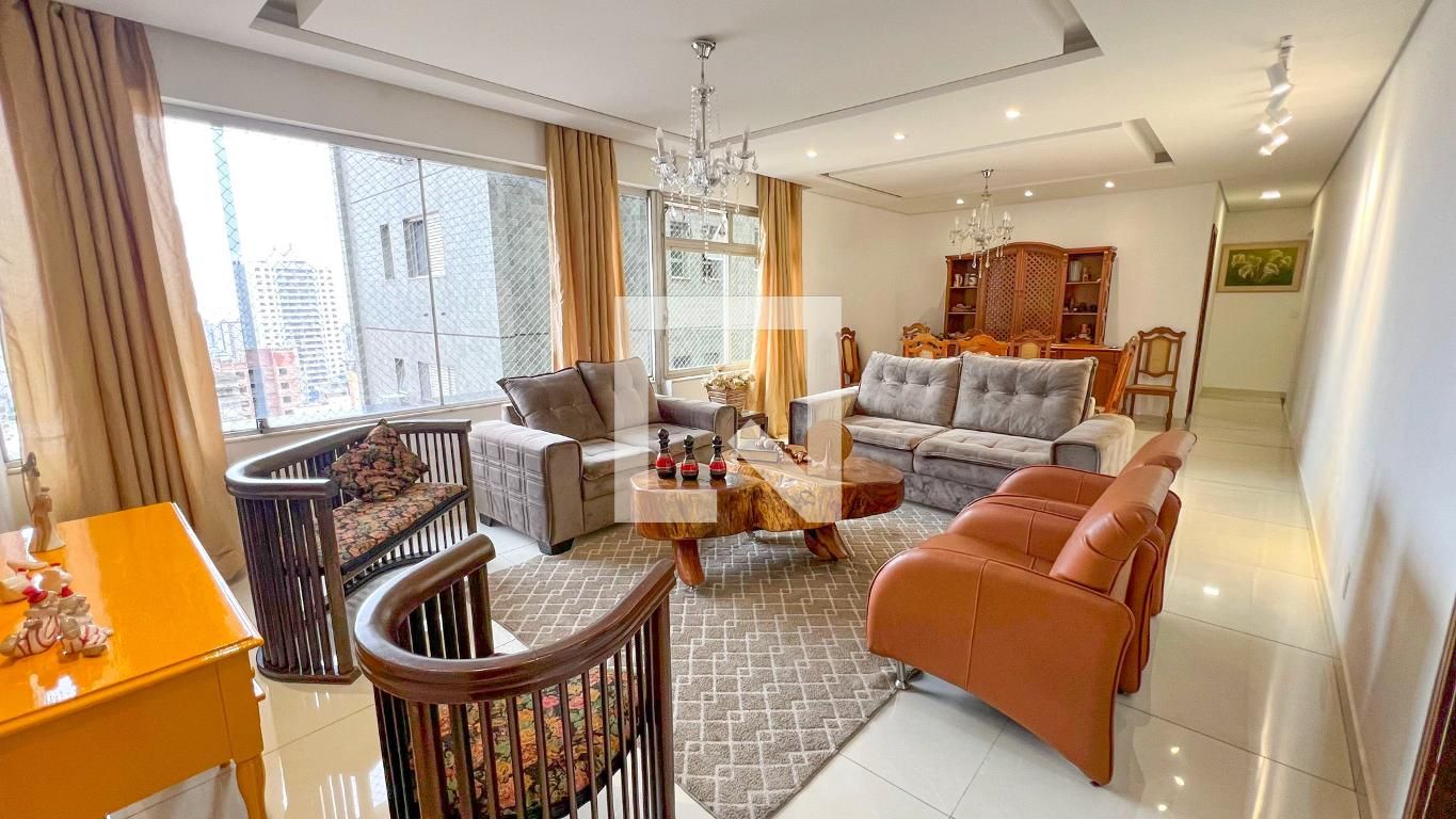 Apartamento com 5 quartos — Santo Antônio, Belo Horizonte