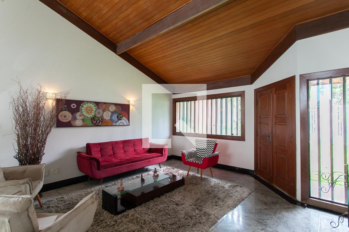 Casa com 4 quartos — Bandeirantes (pampulha), Belo Horizonte
