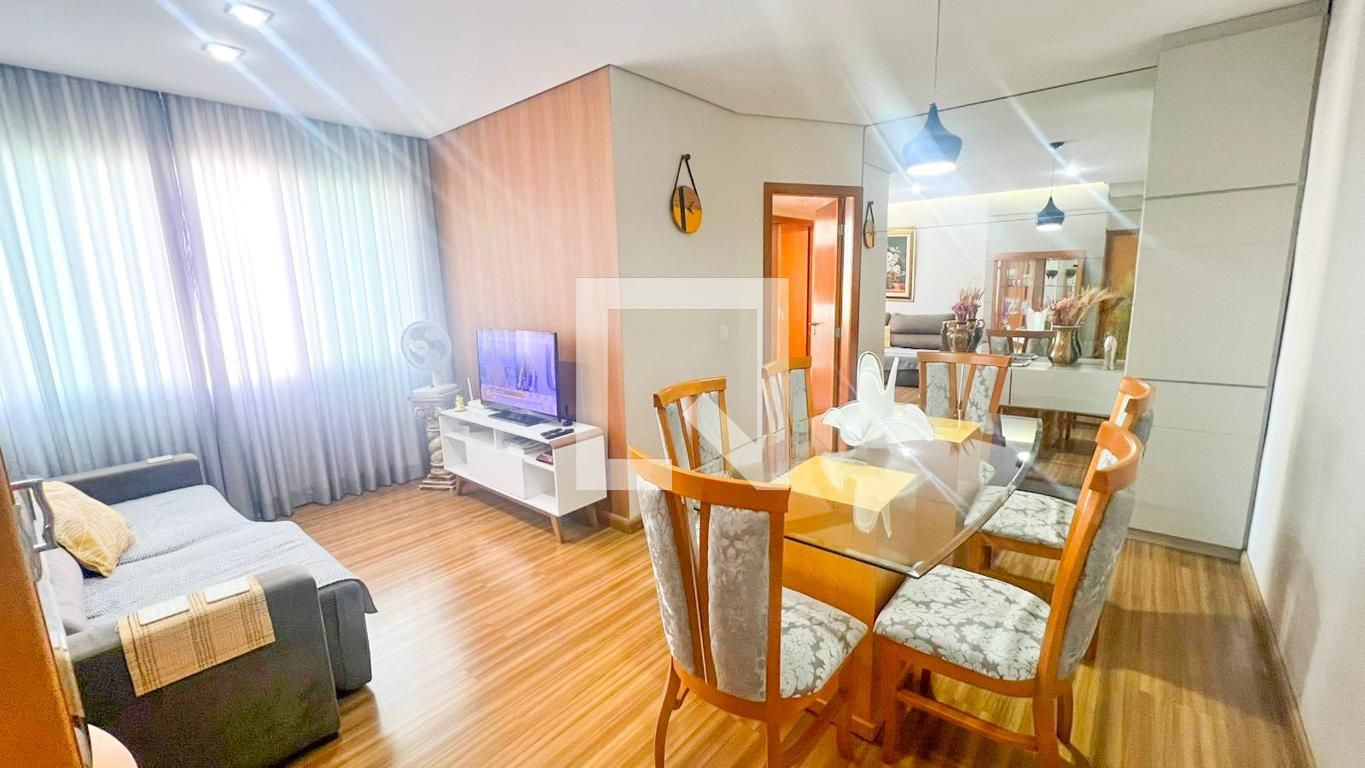 Apartamento com 3 quartos — Ipiranga, Belo Horizonte