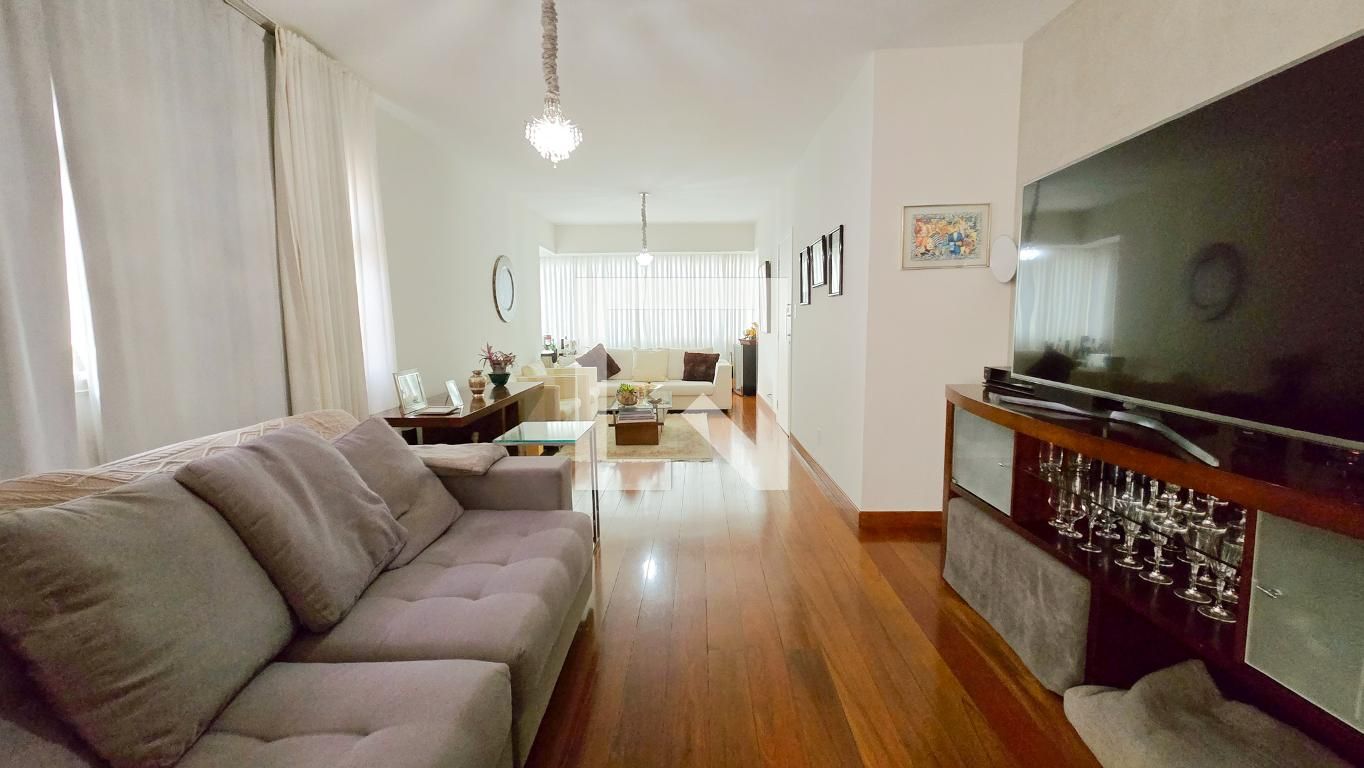 Apartamento com 4 quartos — Sion, Belo Horizonte