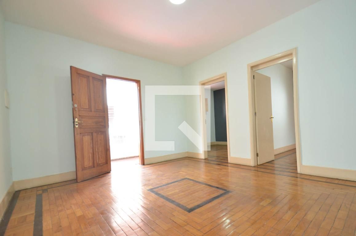 Apartamento com 3 quartos — Sagrada Família, Belo Horizonte