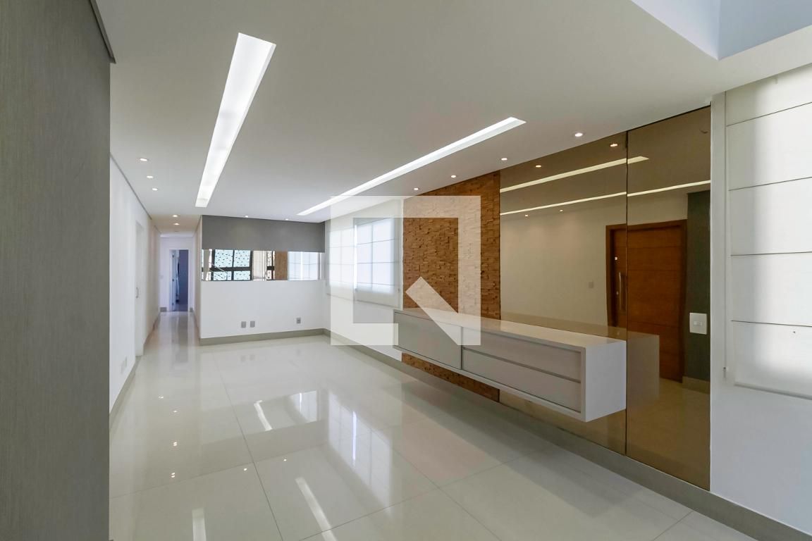 Apartamento com 4 quartos — São José, Belo Horizonte