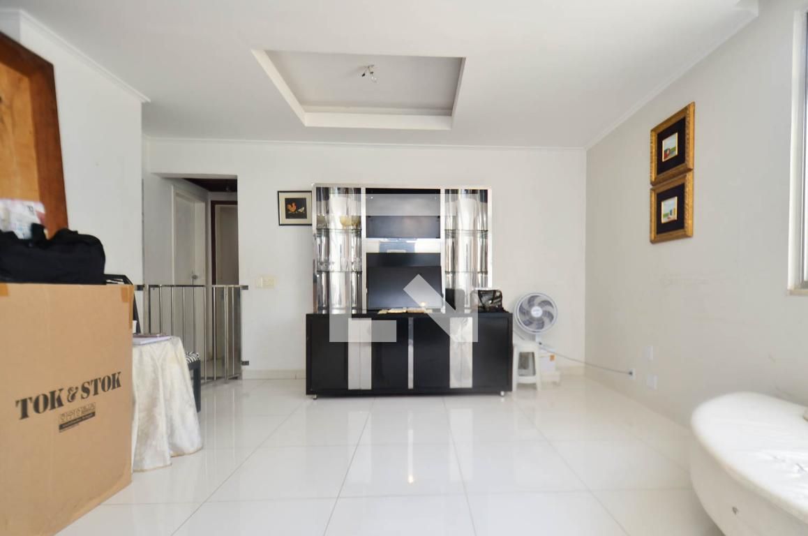 Apartamento com 3 quartos — Funcionários, Belo Horizonte