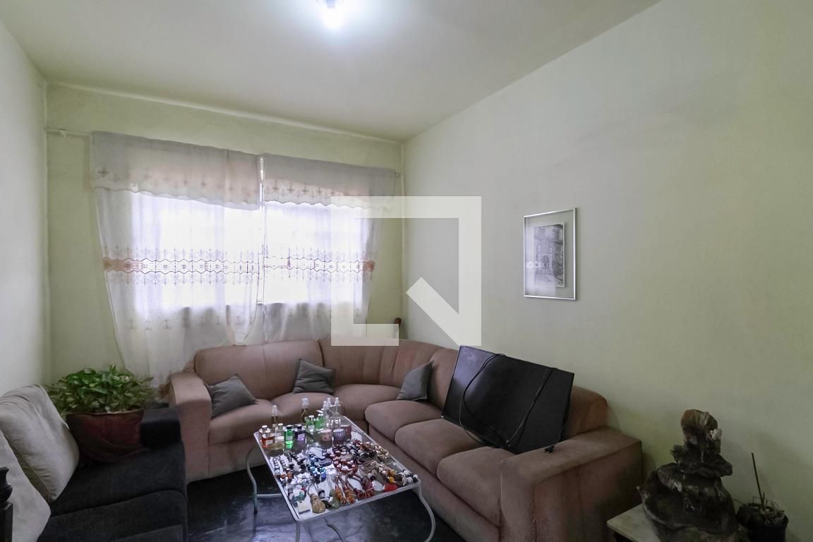 Casa com 3 quartos — Carlos Prates, Belo Horizonte