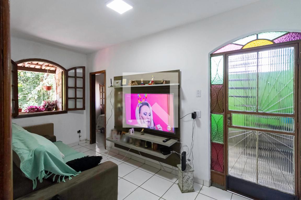 Casa com 2 quartos — São Tomaz, Belo Horizonte