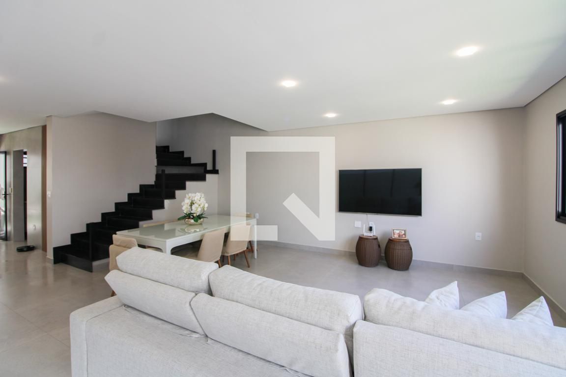 Casa com 3 quartos — Trevo, Belo Horizonte