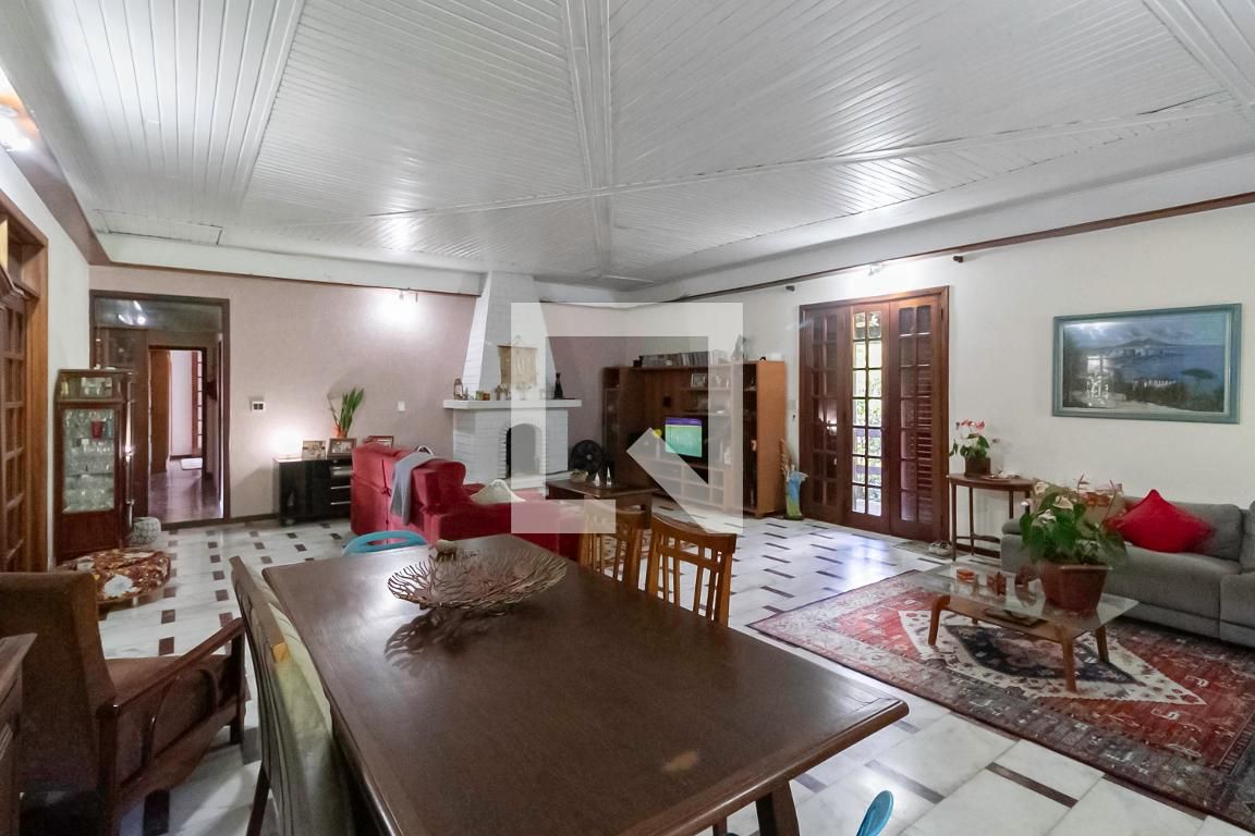 Casa com 3 quartos — Trevo, Belo Horizonte