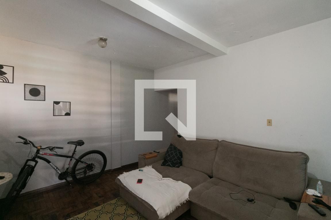 Casa com 2 quartos — Vila Copacabana, Belo Horizonte
