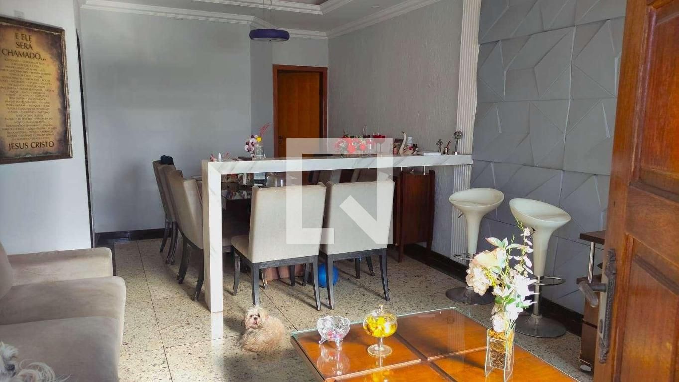 Casa com 3 quartos — Serrano, Belo Horizonte