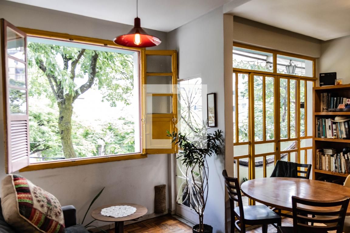 Apartamento com 3 quartos — Funcionários, Belo Horizonte