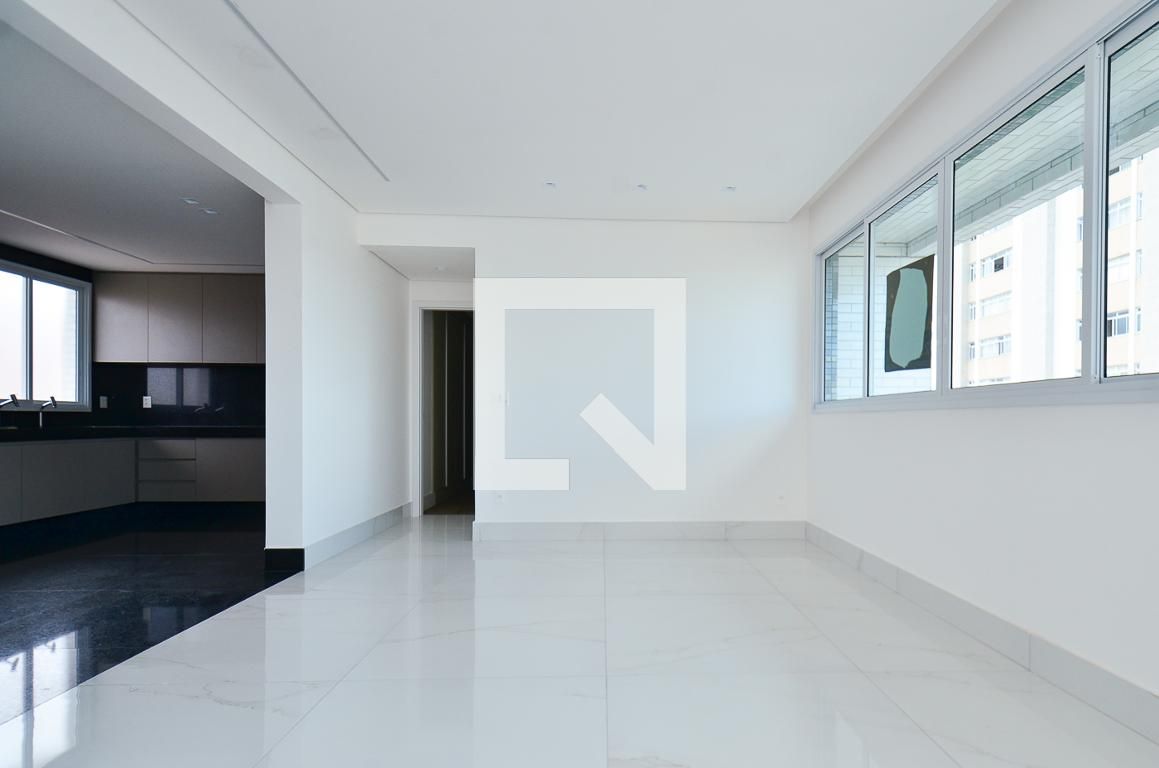 Apartamento com 4 quartos — Cidade Nova, Belo Horizonte