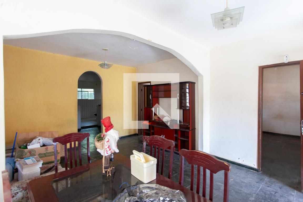 Casa com 3 quartos — Guarani, Belo Horizonte