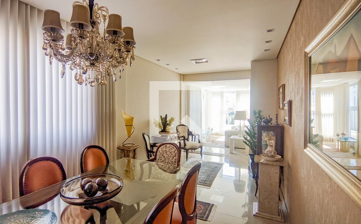 Apartamento com 4 quartos — Serra, Belo Horizonte
