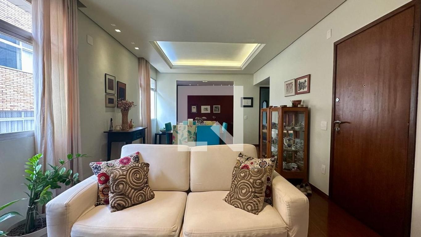 Apartamento com 4 quartos — Santo Antônio, Belo Horizonte
