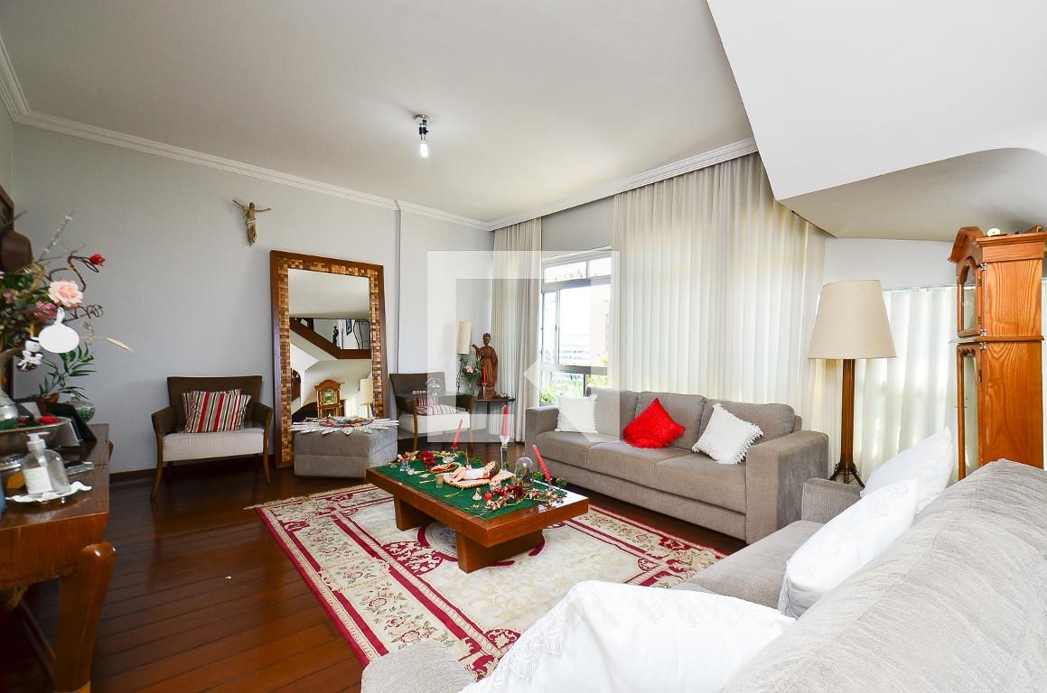 Apartamento com 4 quartos — Funcionários, Belo Horizonte